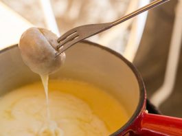 Photo d'une crème de gruyère.