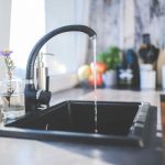 Pourquoi n’arrive-t-on pas à perdre du poids ? L’hydratation L'hydratation est un élément essentiel pour notre corps, et donc pour perdre du poids.