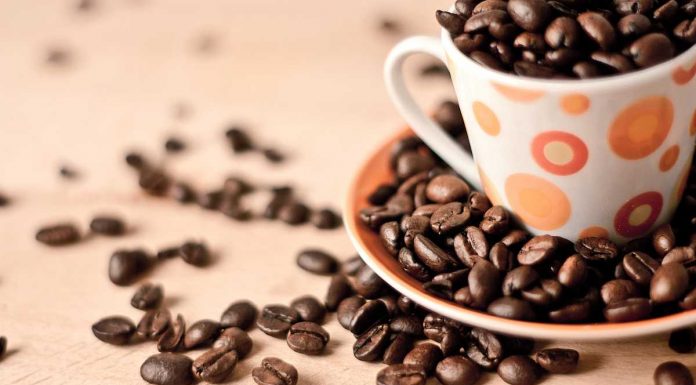 Pourquoi n’arrive-t-on pas à perdre du poids ? Le stress et le café Le stress et le café nous empêchent de perdre du poids.