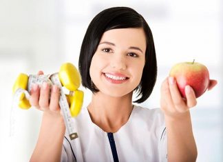 La stéatose hépatique métabolique ou NASH : les 10 solutions comparées photo d'une professionnelle fitness et nutrition